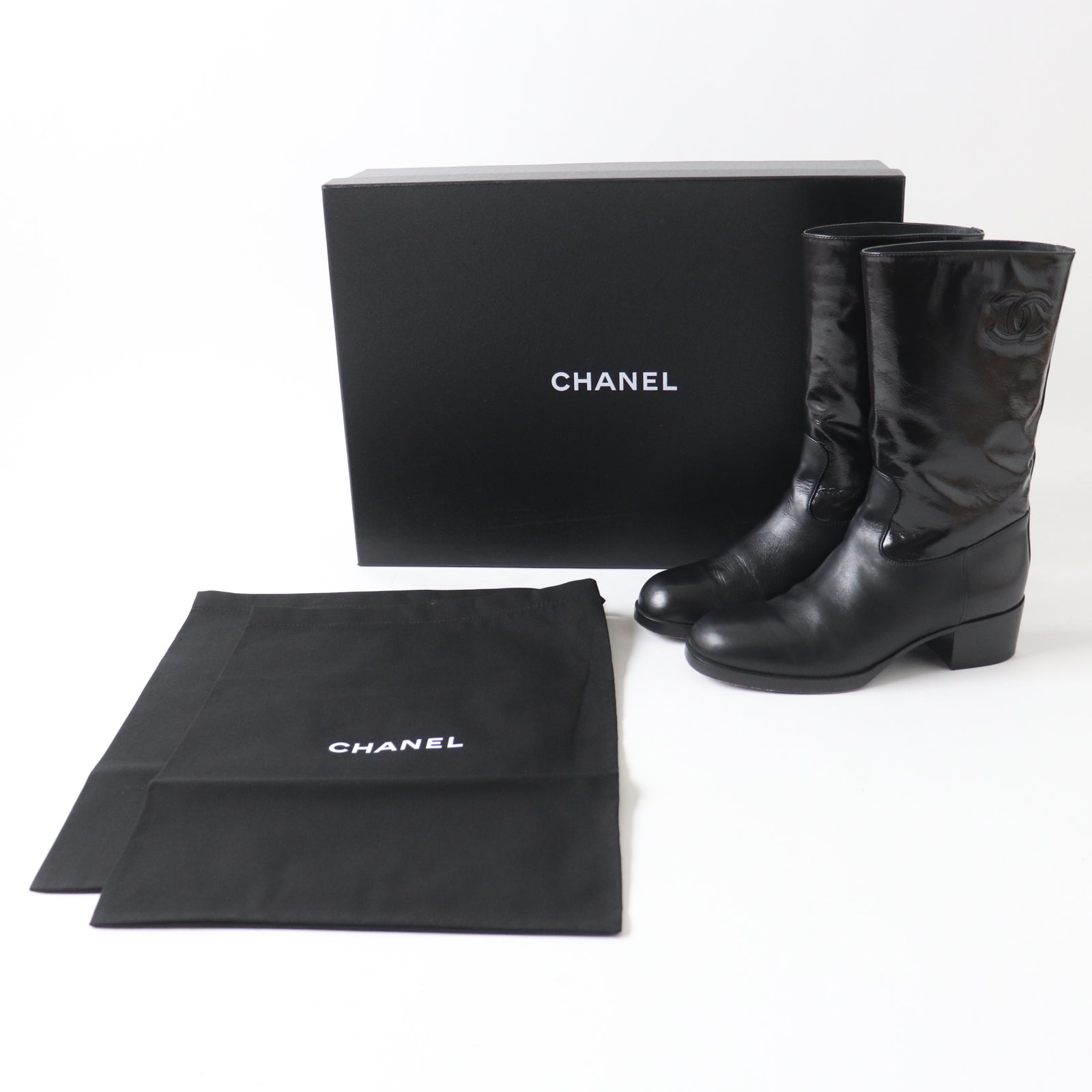 Top Quality Chanel COCO Mark Medium Boots G37981