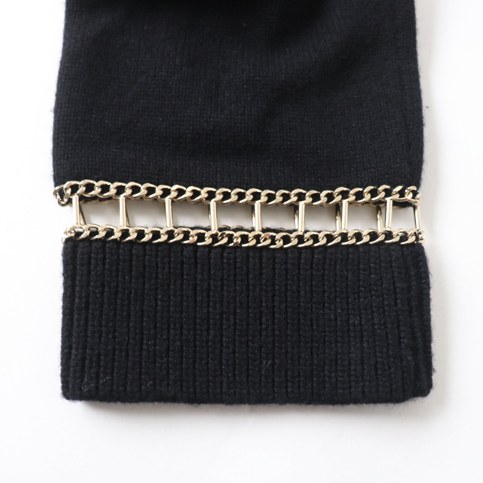 Top Quality Chanel Cashmere Off-Shoulder Knit Sweater