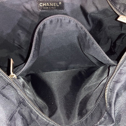 Top Quality Chanel Nylon Canvas Leather Tote GM A15825