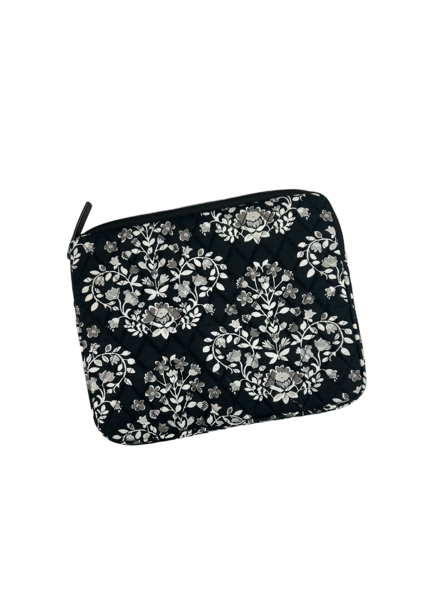Laptop Sleeve By Vera Bradley. Size: Medium