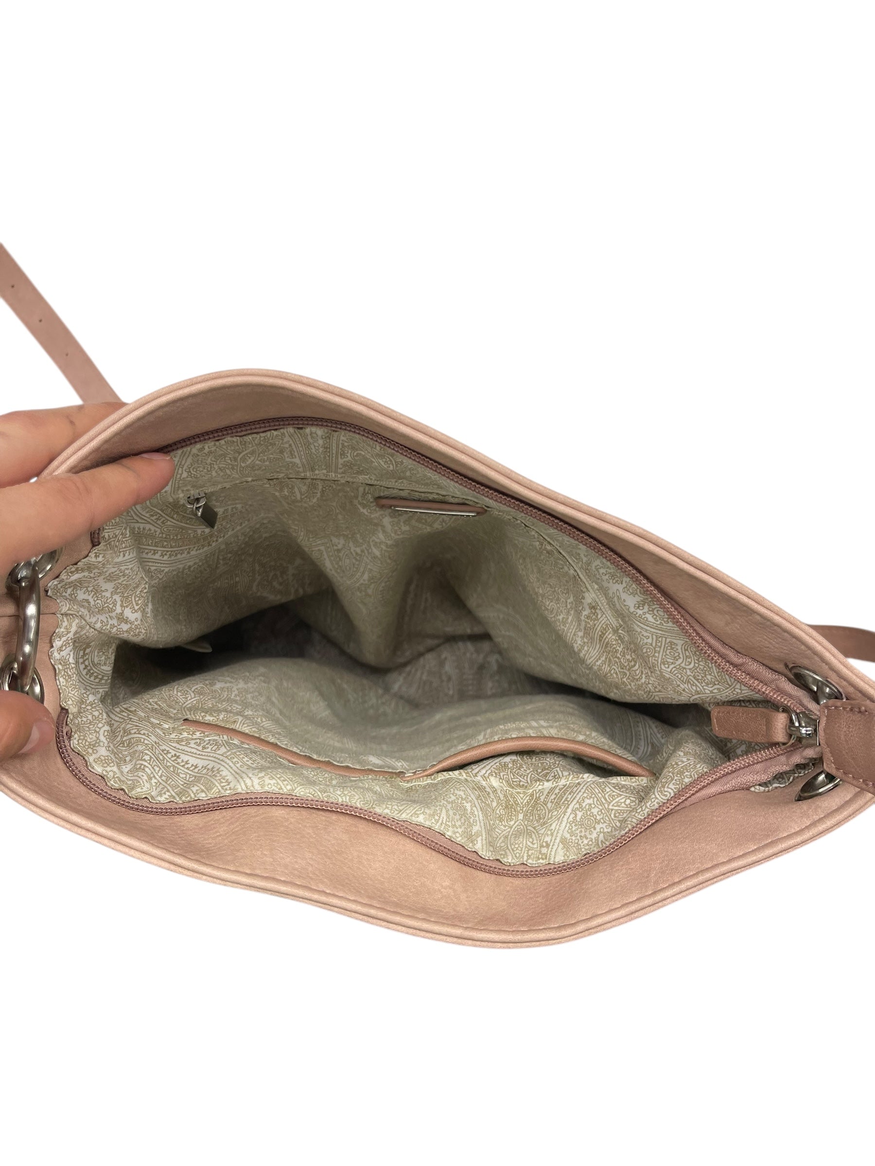 Crossbody By Shiraleah. Size: Large