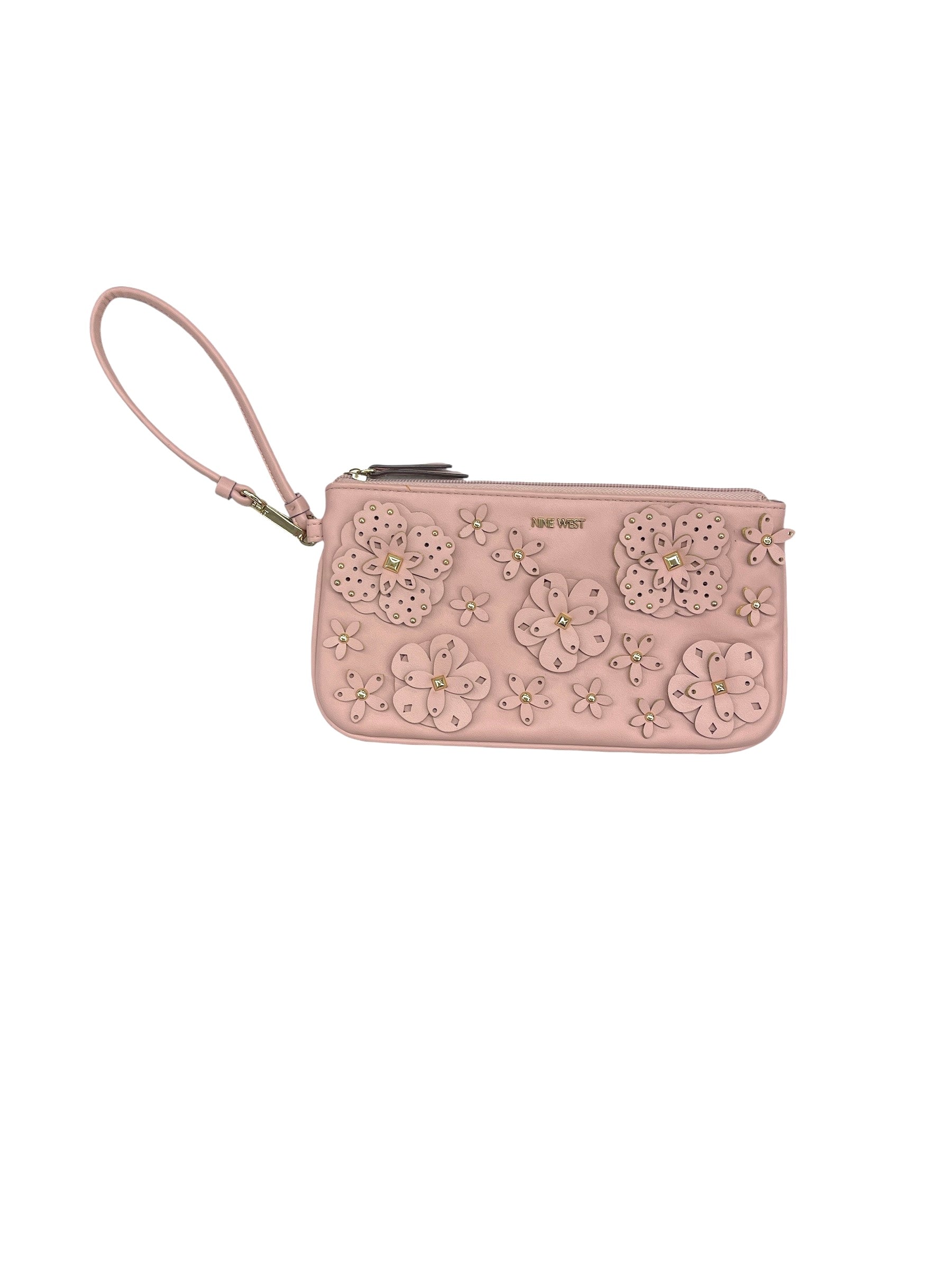 Wristlet By Nine West. Size: Medium