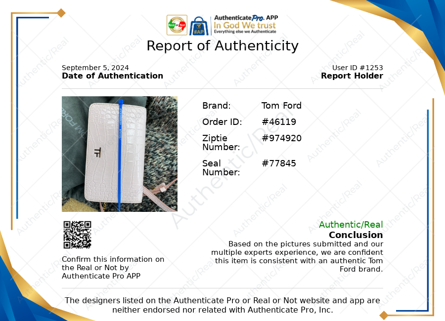 Crossbody Luxury Designer By Tom Ford. Size: Small