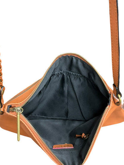 Crossbody By Elliot Lucca. Size: Large
