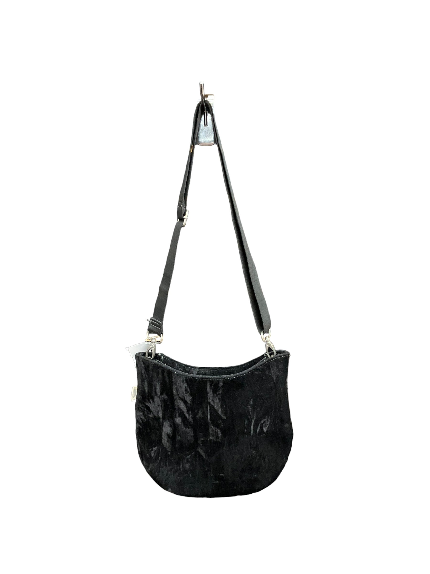 Crossbody Clothes Mentor. Size Small