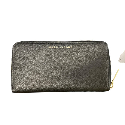 Wallet Luxury Designer By Marc Jacobs. Size: Large
