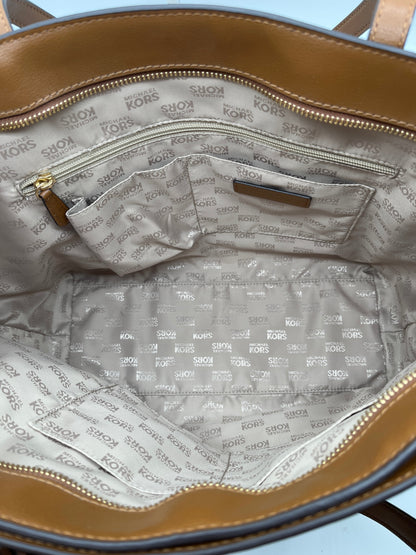 Handbag Designer Michael Kors. Size Large