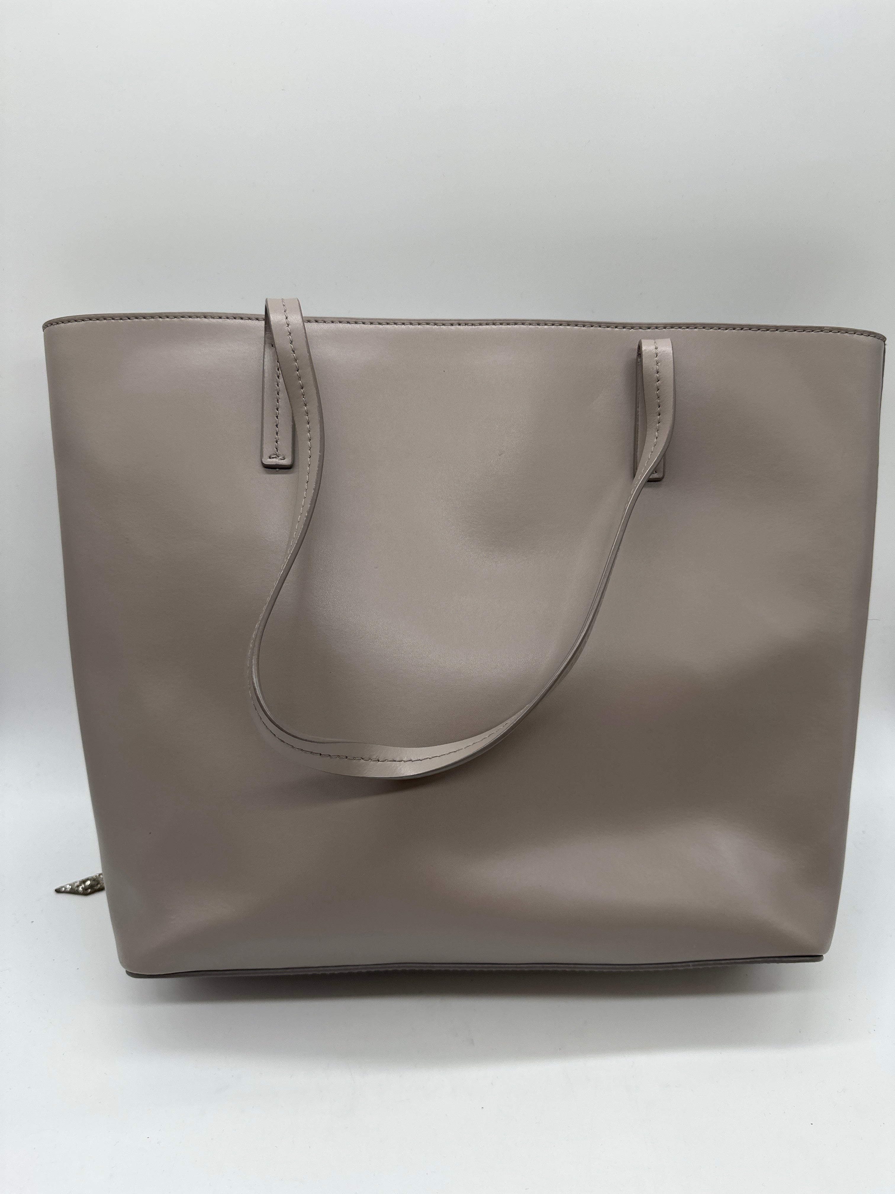 Handbag Designer By Kate Spade. Size: Medium