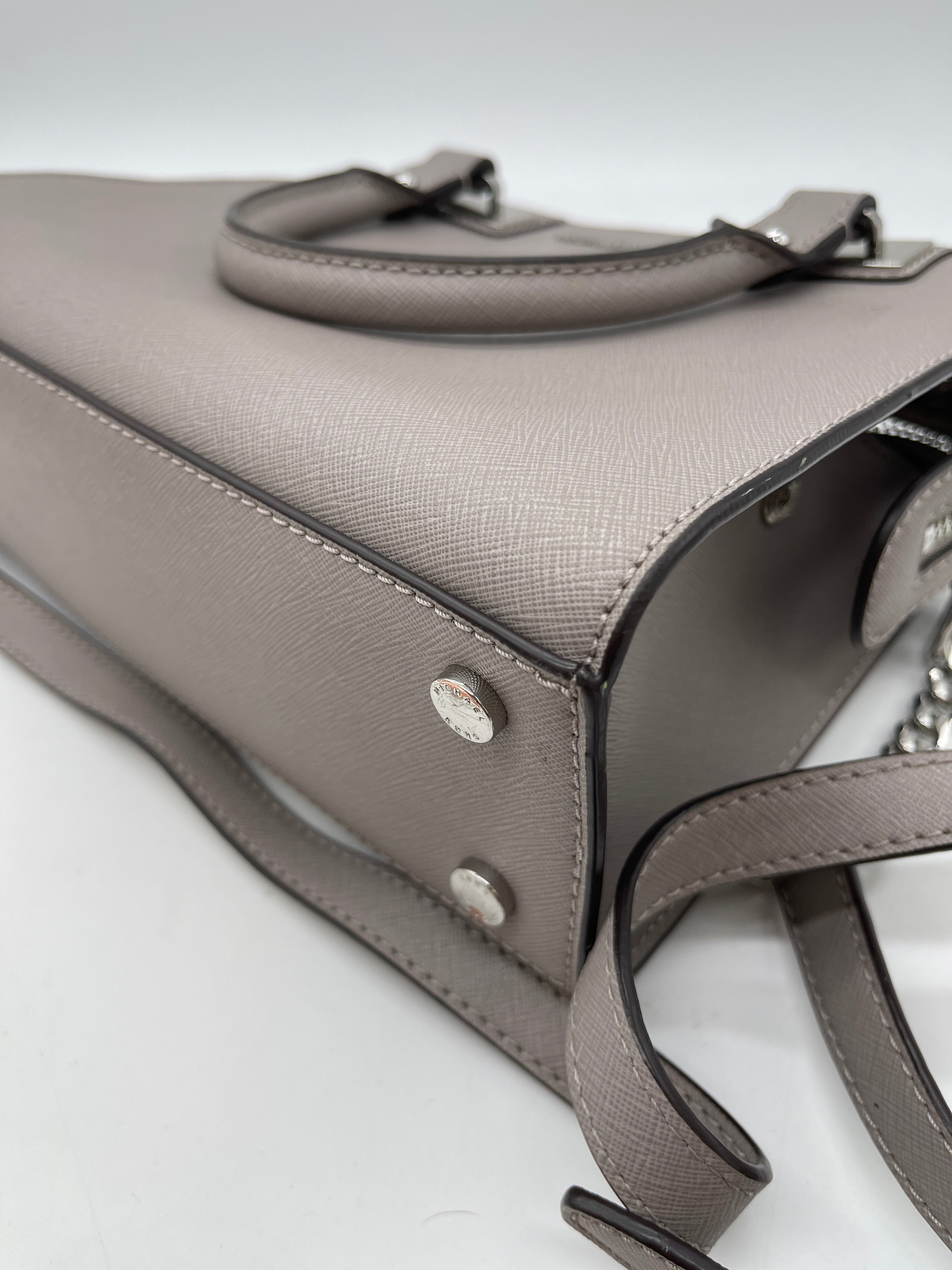 Crossbody Designer By Michael Kors. Size: Small