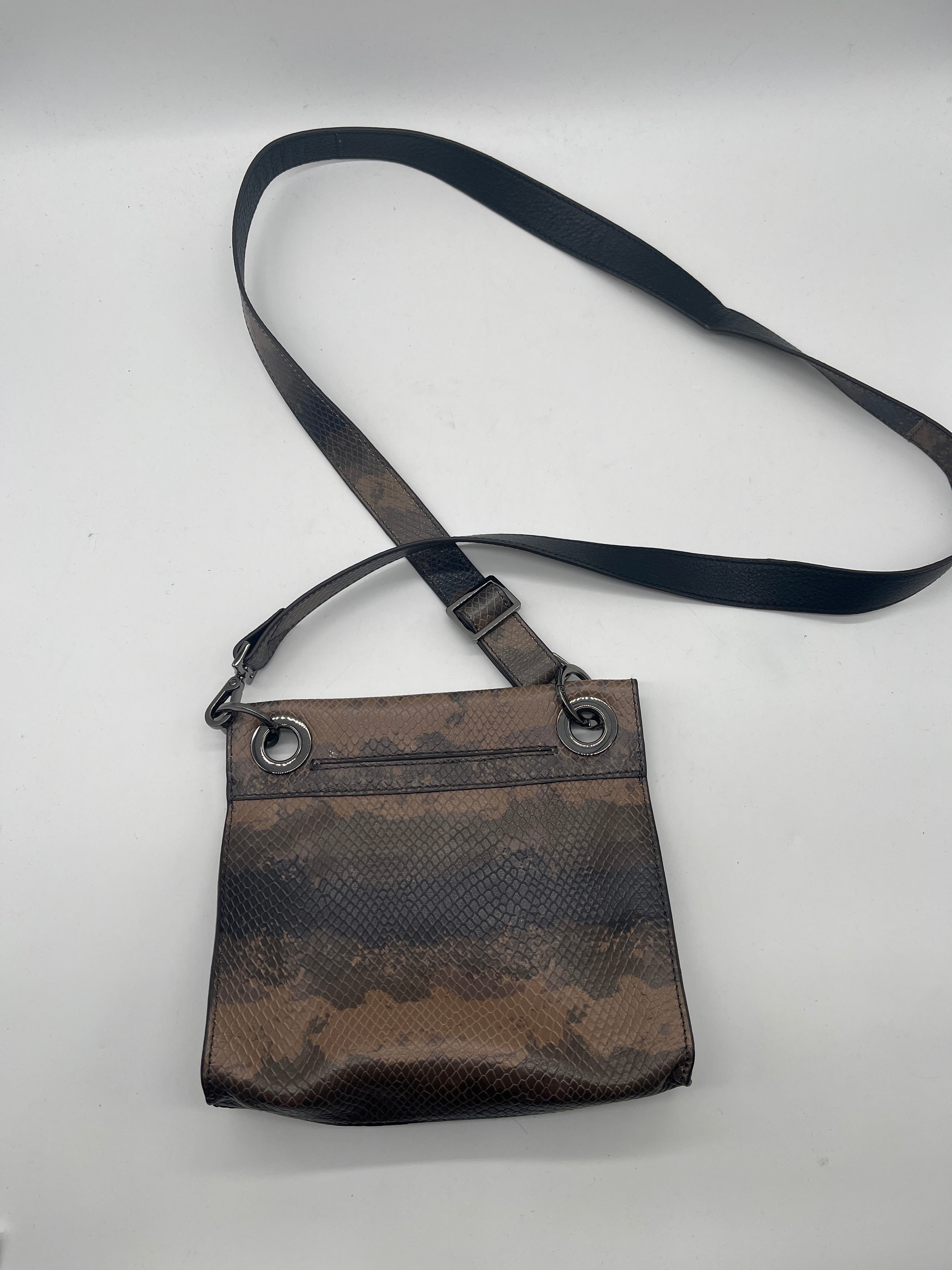 Crossbody Designer By Hammitt. Size: Small