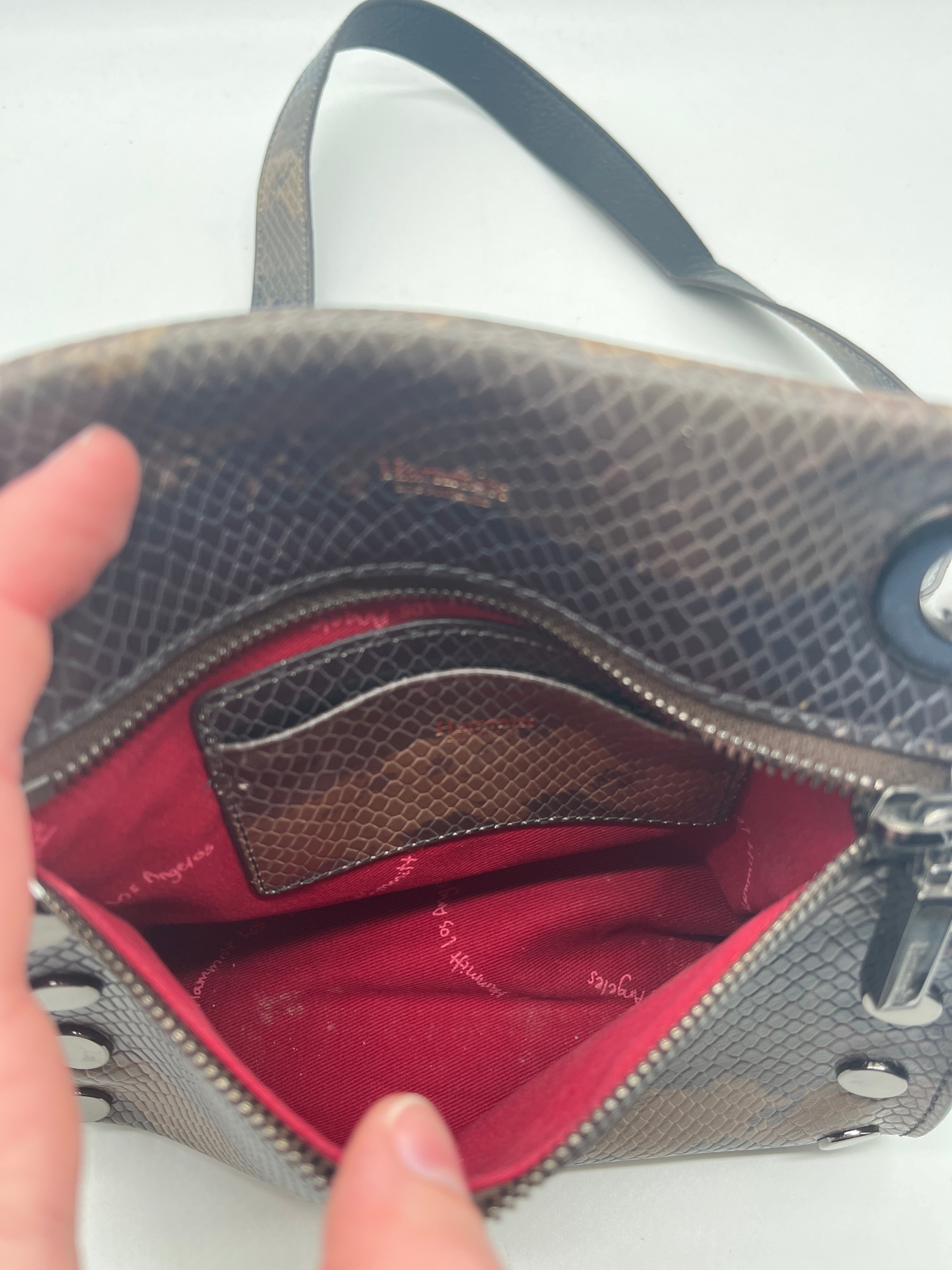 Crossbody Designer By Hammitt. Size: Small