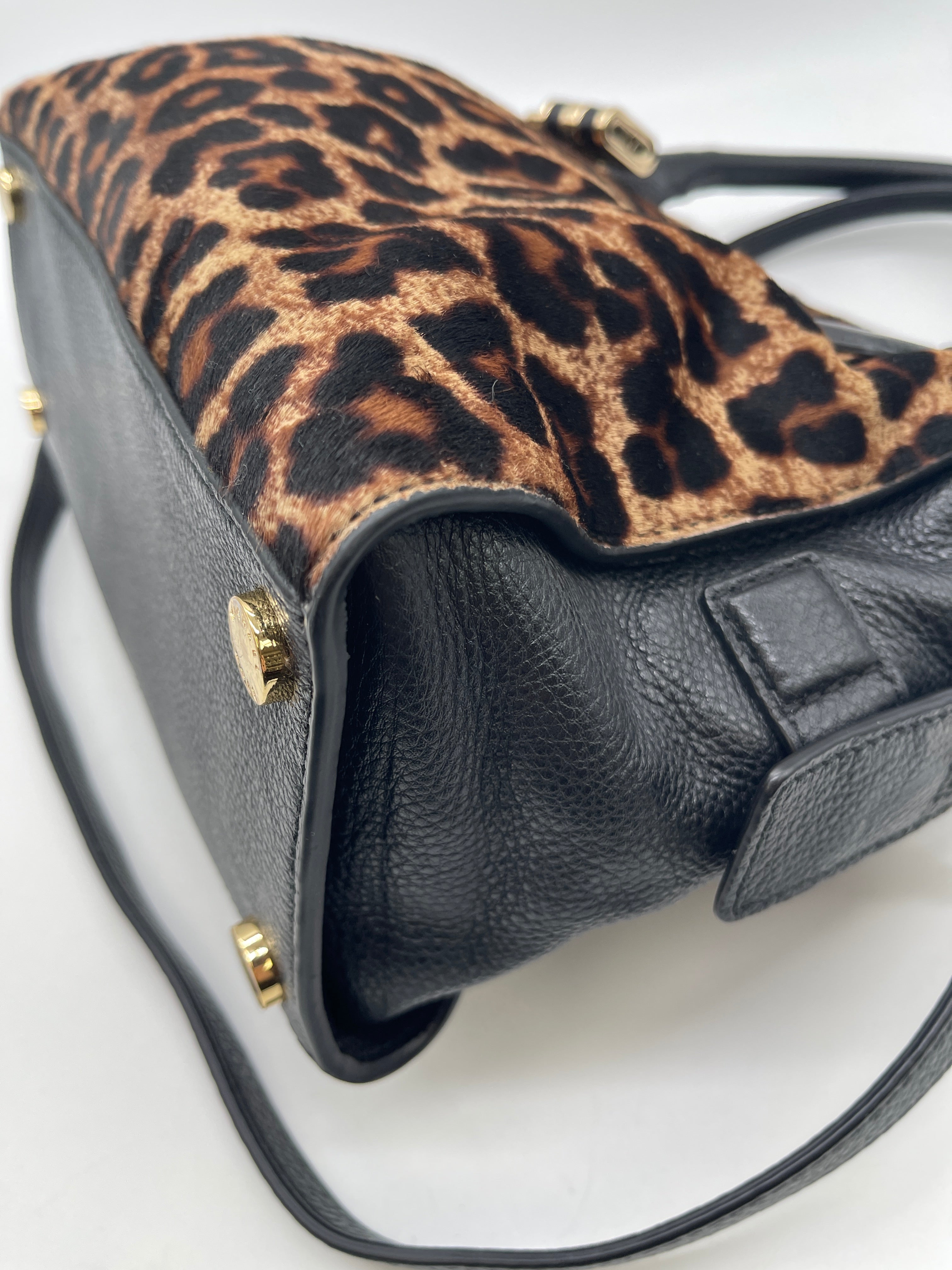 Crossbody Designer By Michael Kors. Size: Medium