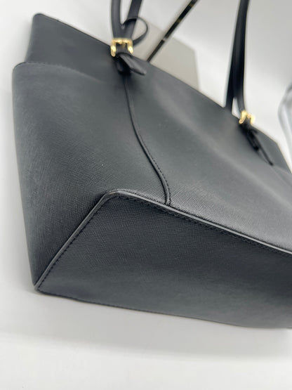 Handbag Designer By Michael Kors. Size: Medium