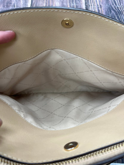 Handbag Designer By Michael Kors. Size: Medium