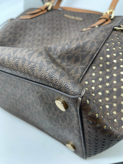 Handbag Designer By Michael Kors. Size: Large