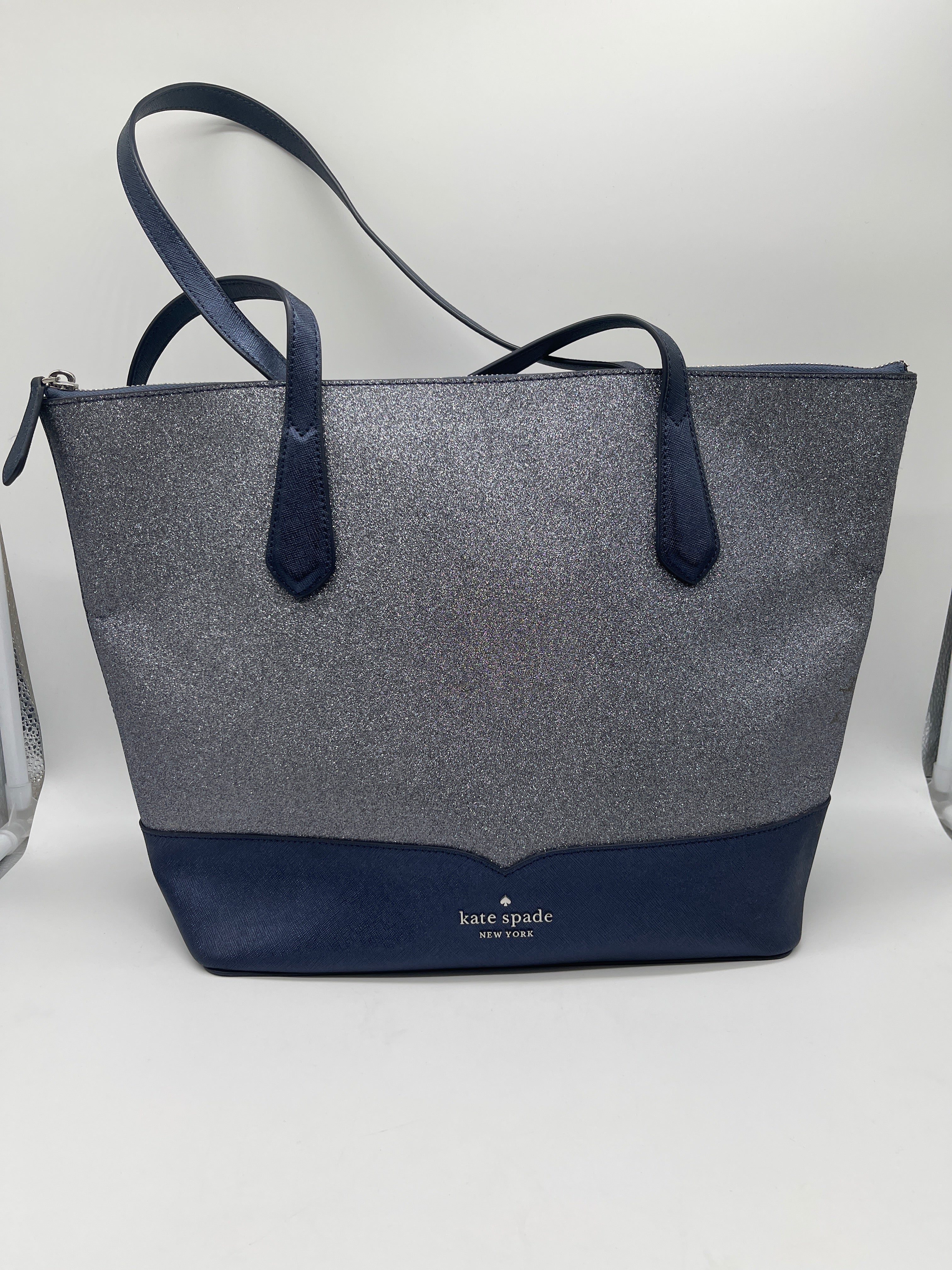 Handbag Designer By Kate Spade. Size: Large