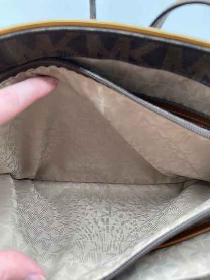 Handbag Designer Michael Kors. Size Medium