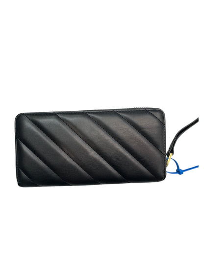 Wallet Designer By Versace. Size: Large
