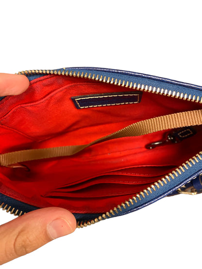 Handbag Designer Dooney And Bourke. Size Small