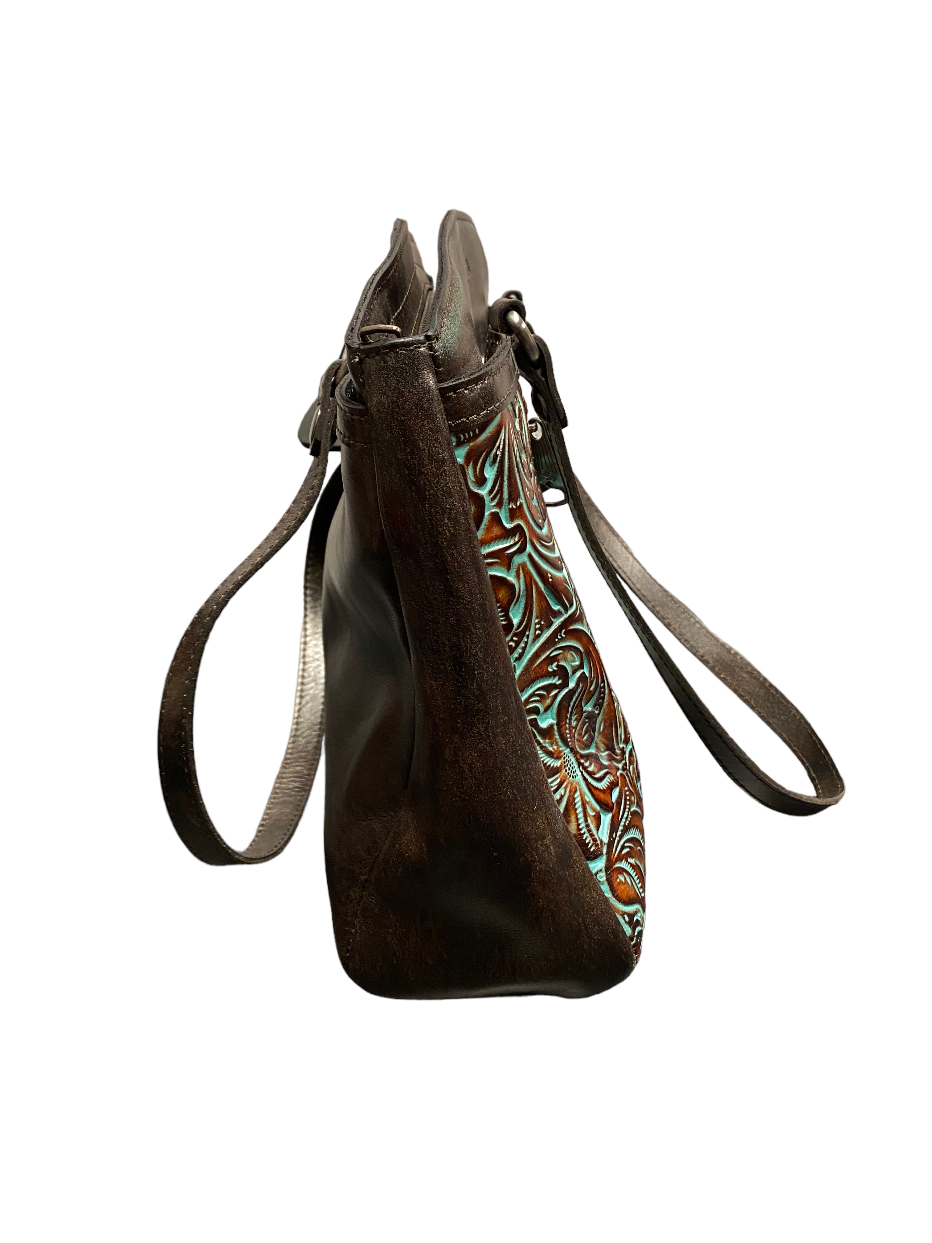 Handbag Designer By Patricia Nash. Size: Medium
