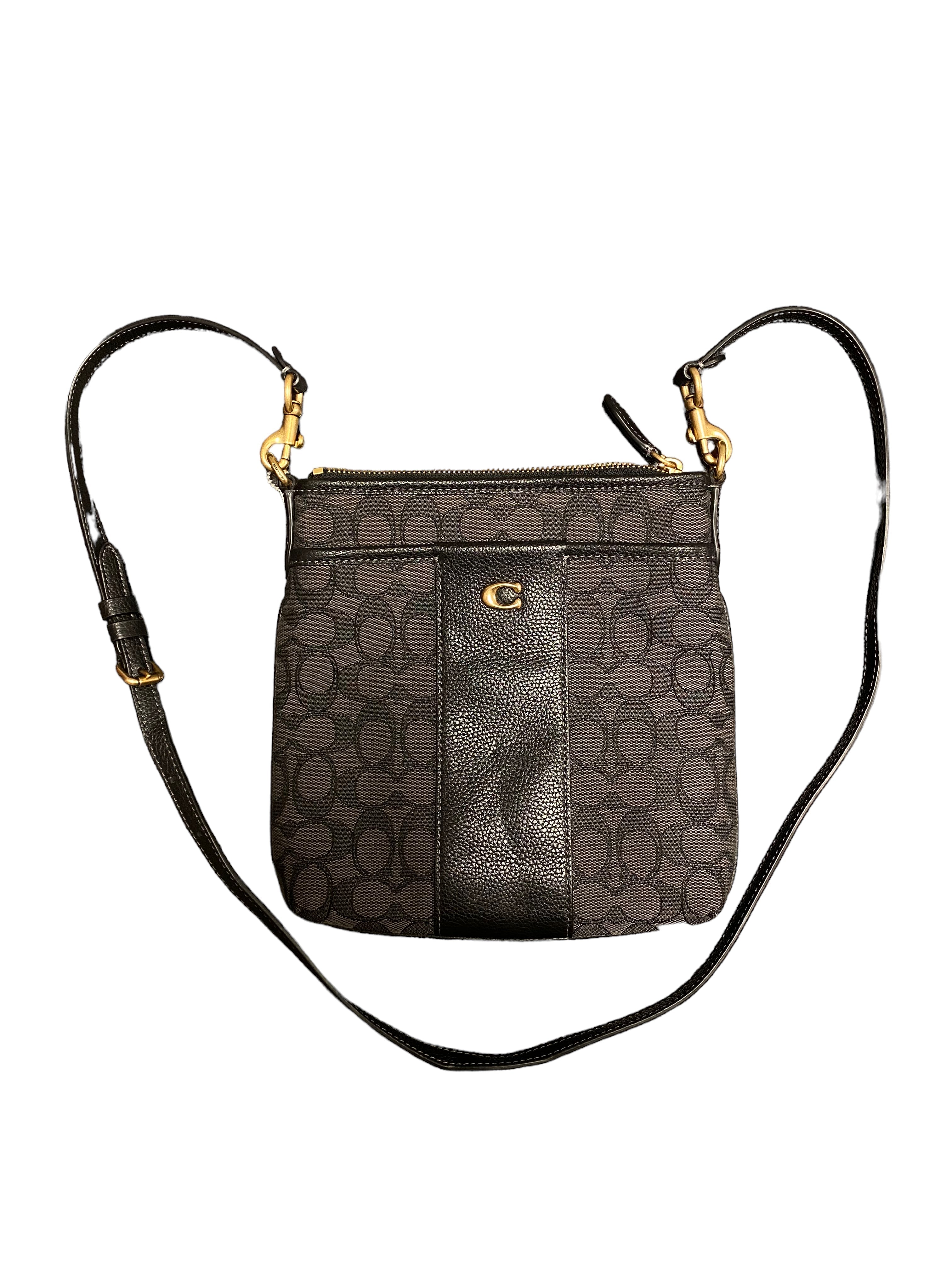 Handbag Designer By Coach. Size: Medium