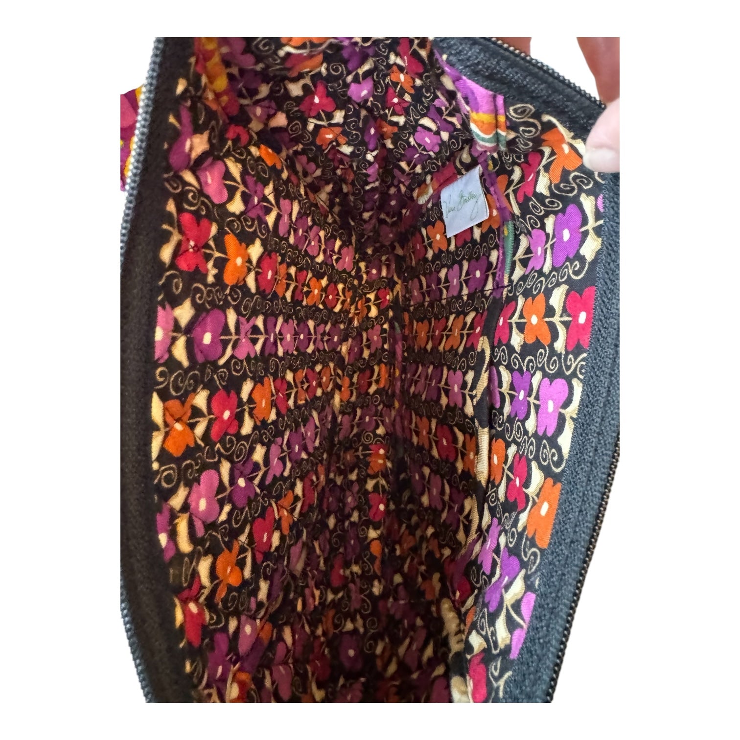 Handbag By Vera Bradley. Size: Medium