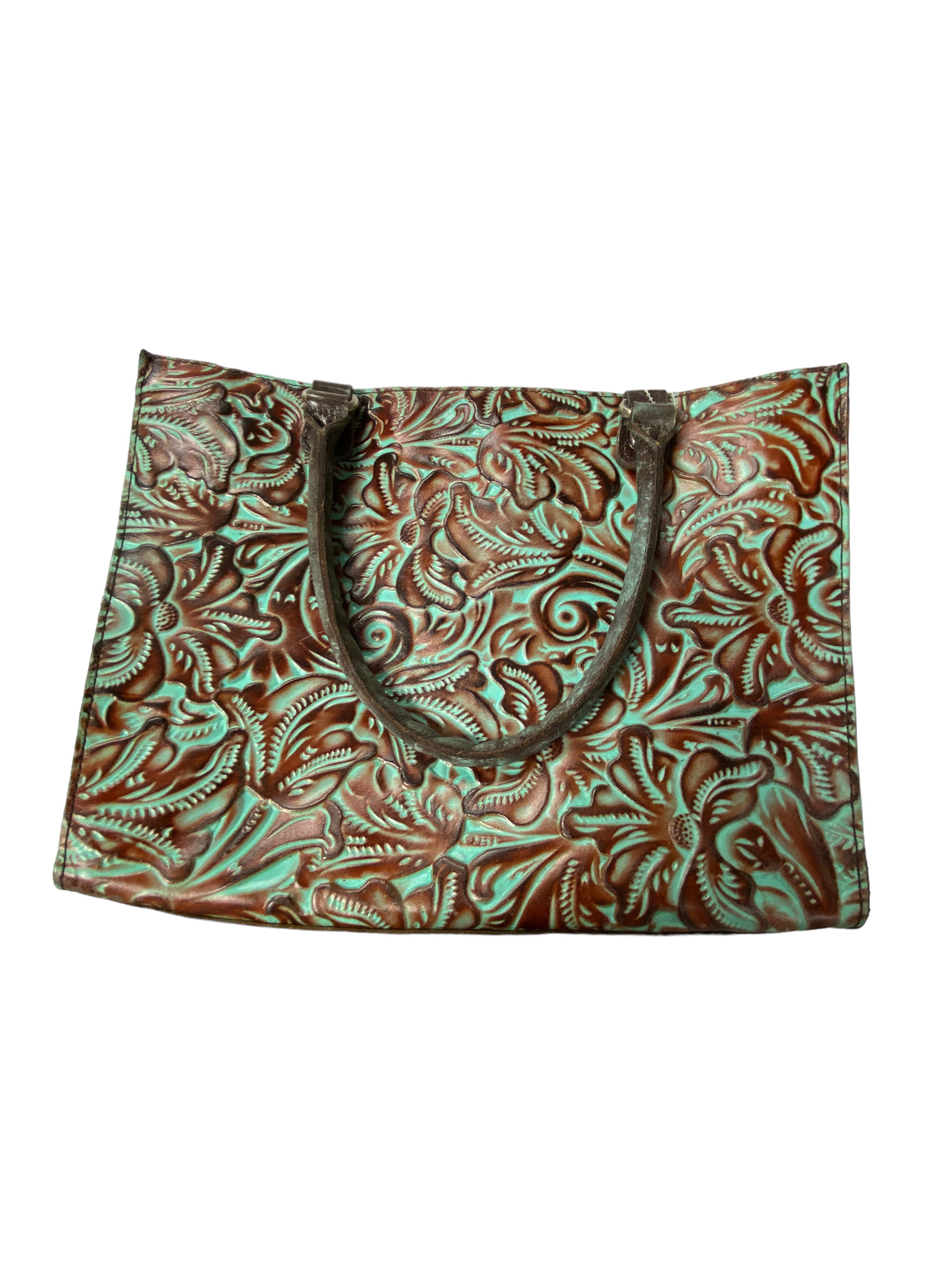 Handbag Designer Patricia Nash. Size Large