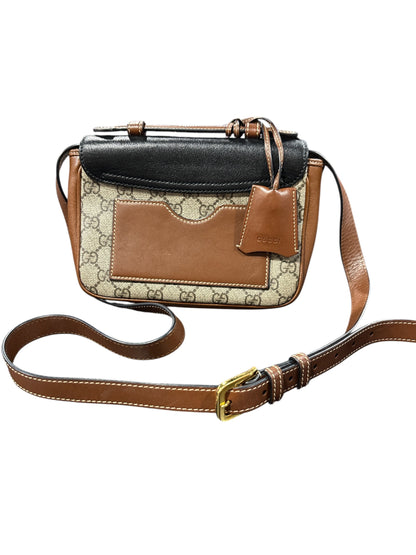 Handbag Luxury Designer By Gucci. Size: Small