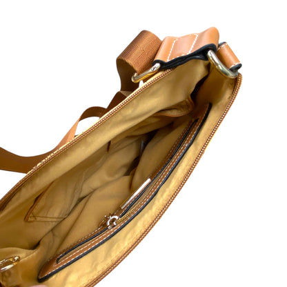 Handbag By Cmc. Size: Medium