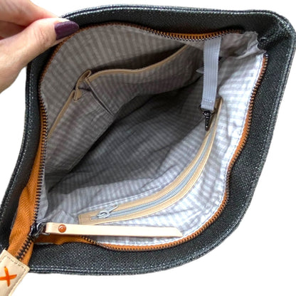 Handbag By Sherpani. Size: Large