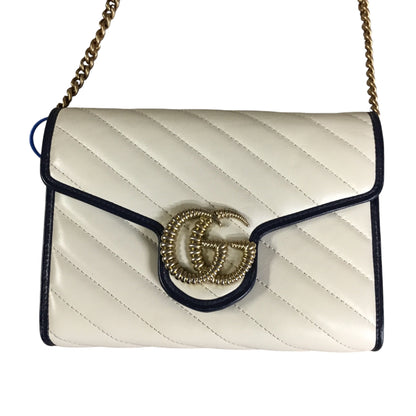 Handbag Luxury Designer By Gucci. Size: Medium