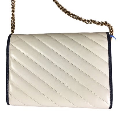 Handbag Luxury Designer By Gucci. Size: Medium