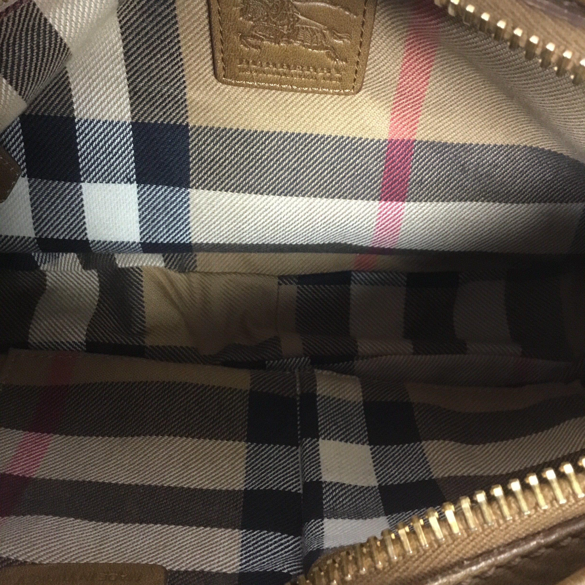 Handbag Luxury Designer Burberry. Size Medium