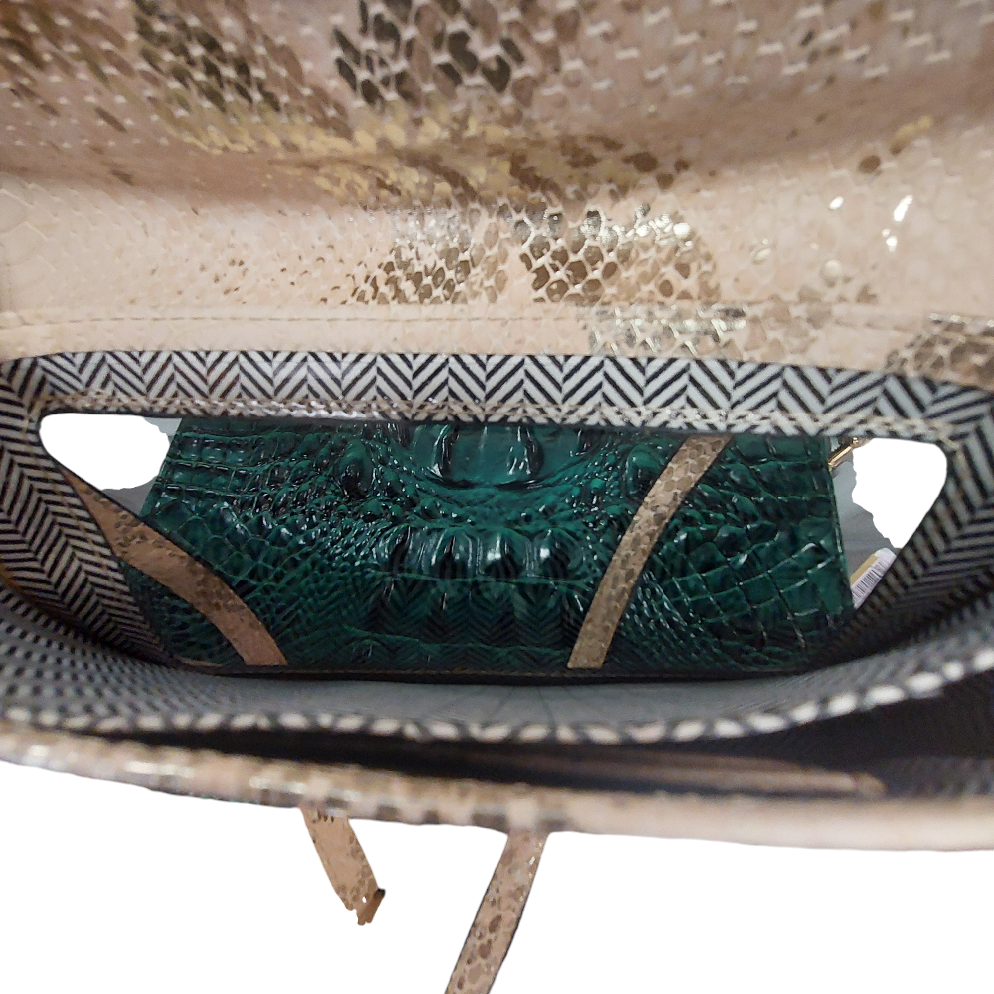 Crossbody By Clothes Mentor. Size: Small