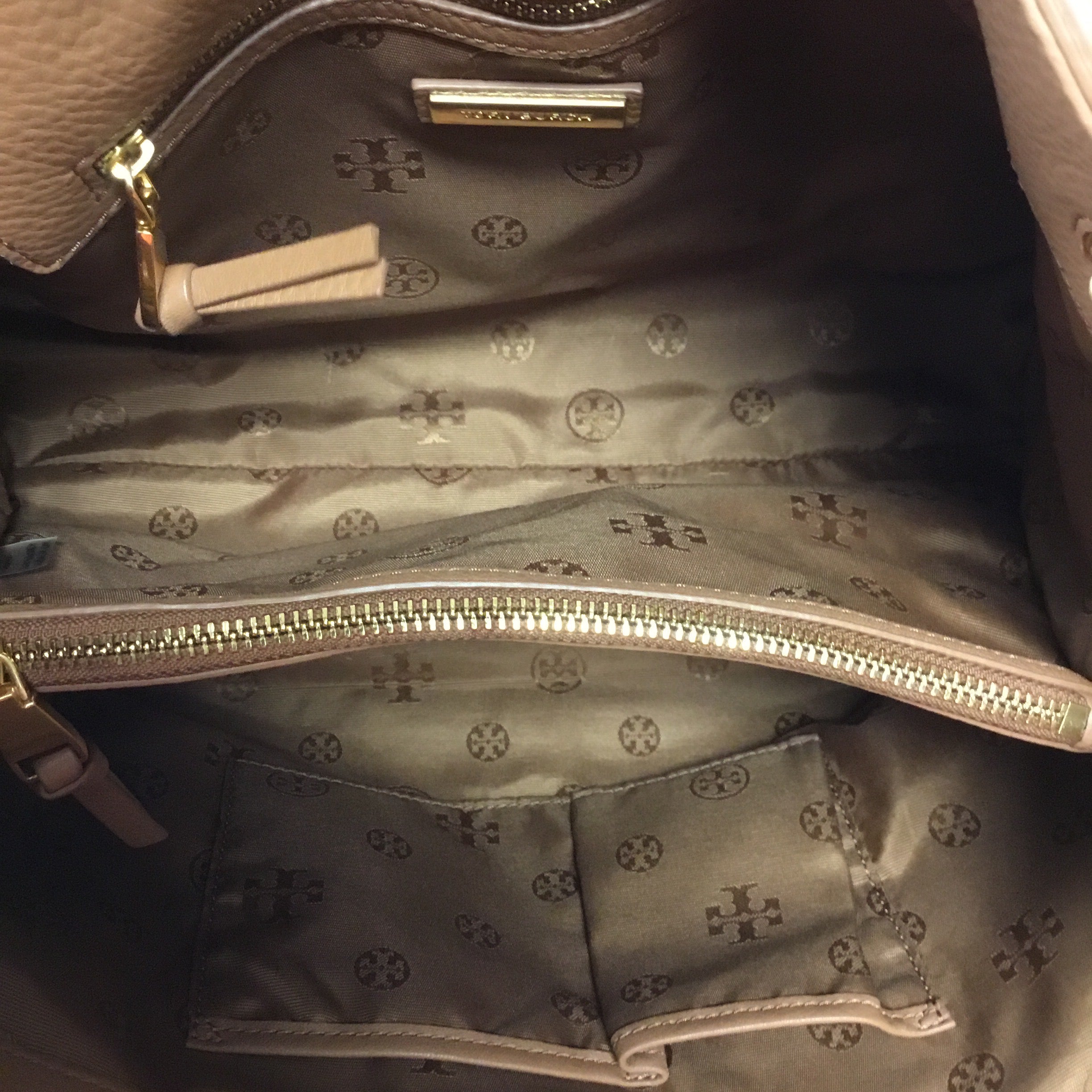 Handbag Designer By Tory Burch. Size: Large