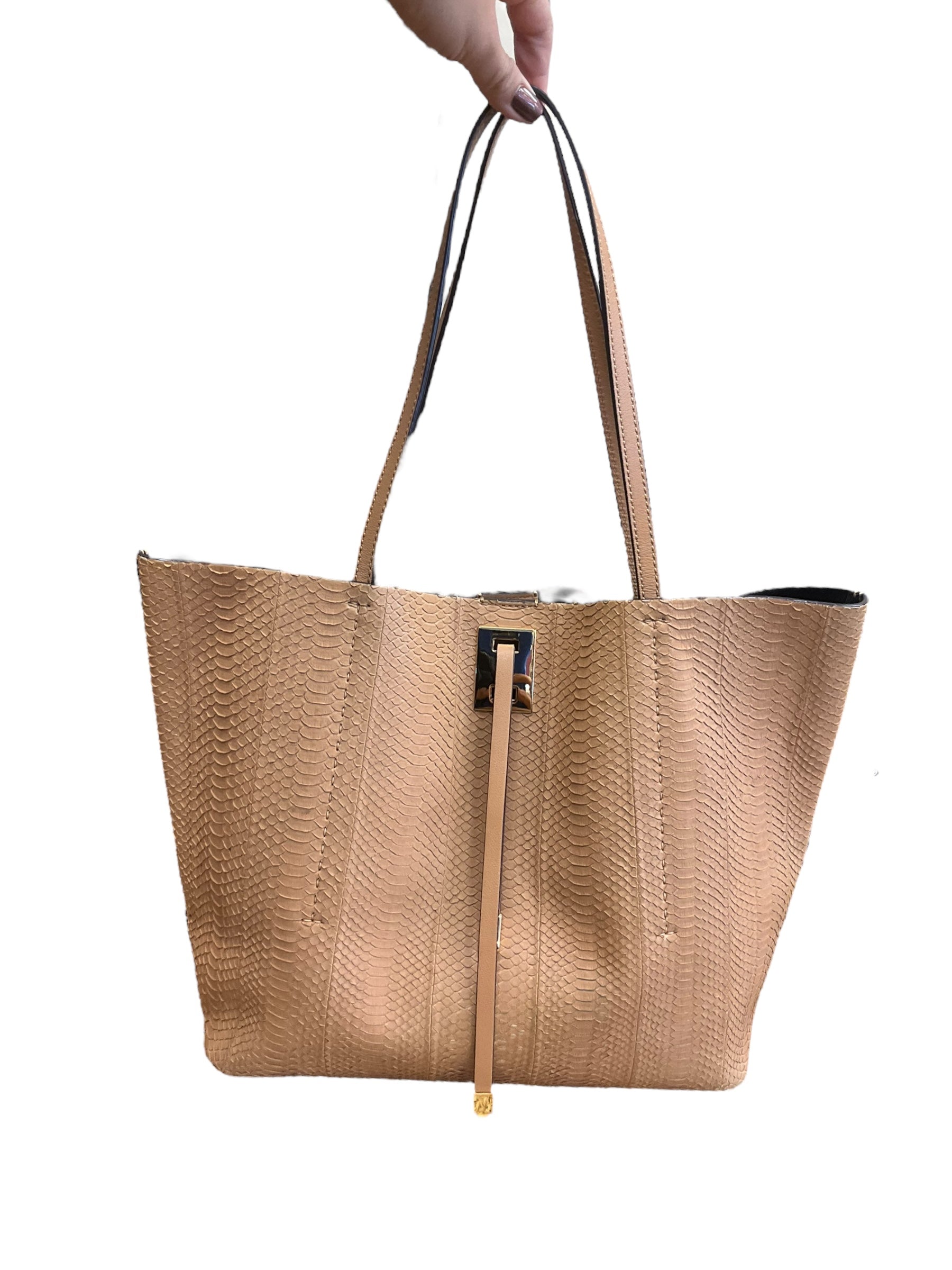 Tote Designer By Michael Kors Collection. Size: Large