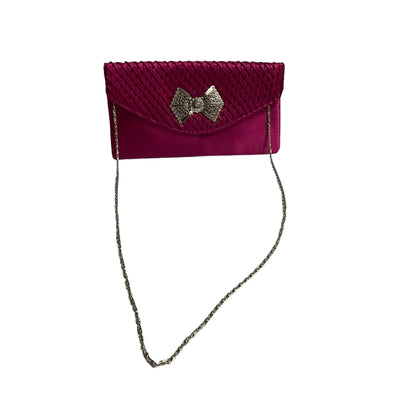 CLUTCH in PINK. Size: MEDIUM