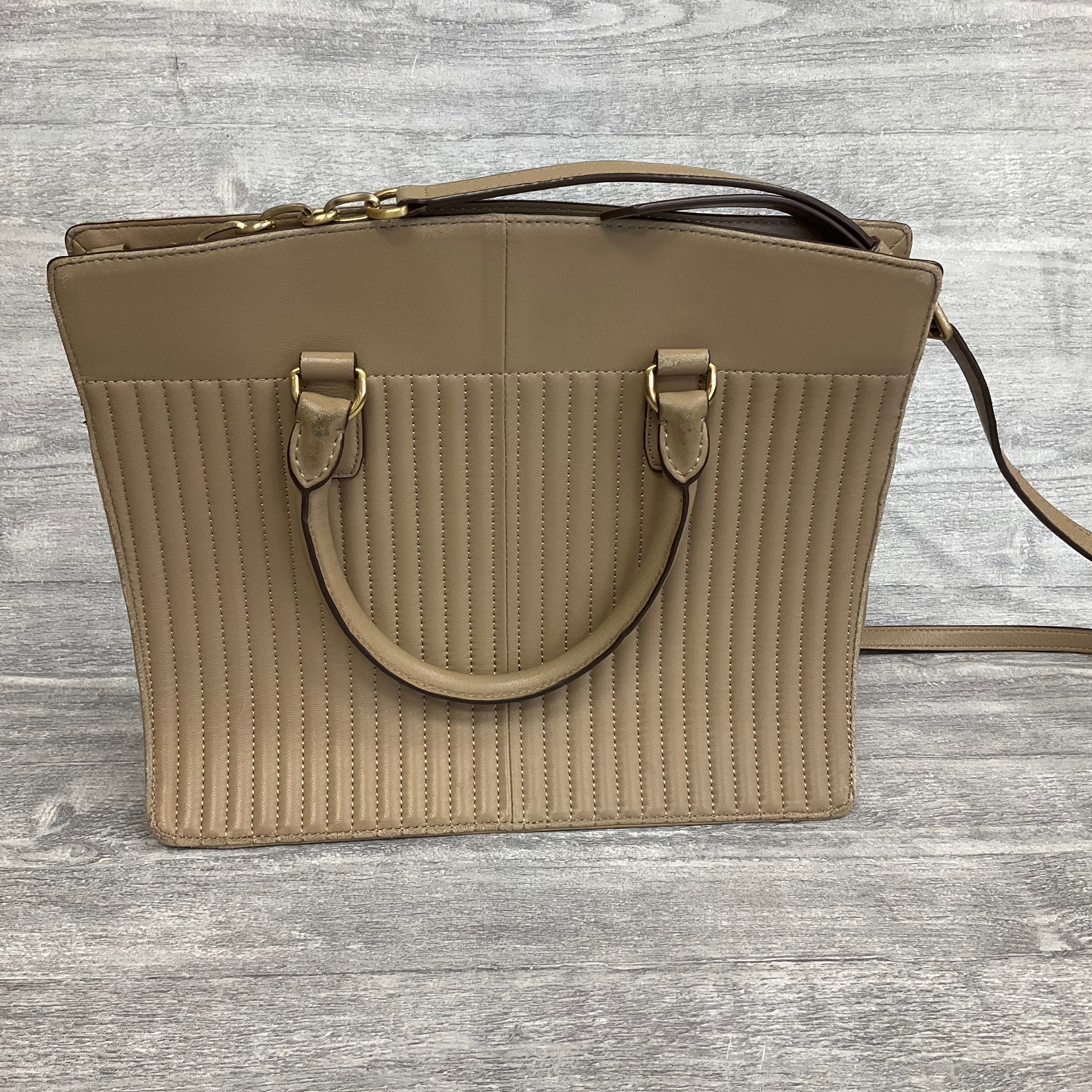 Crossbody By Donna Karan. Size: Medium