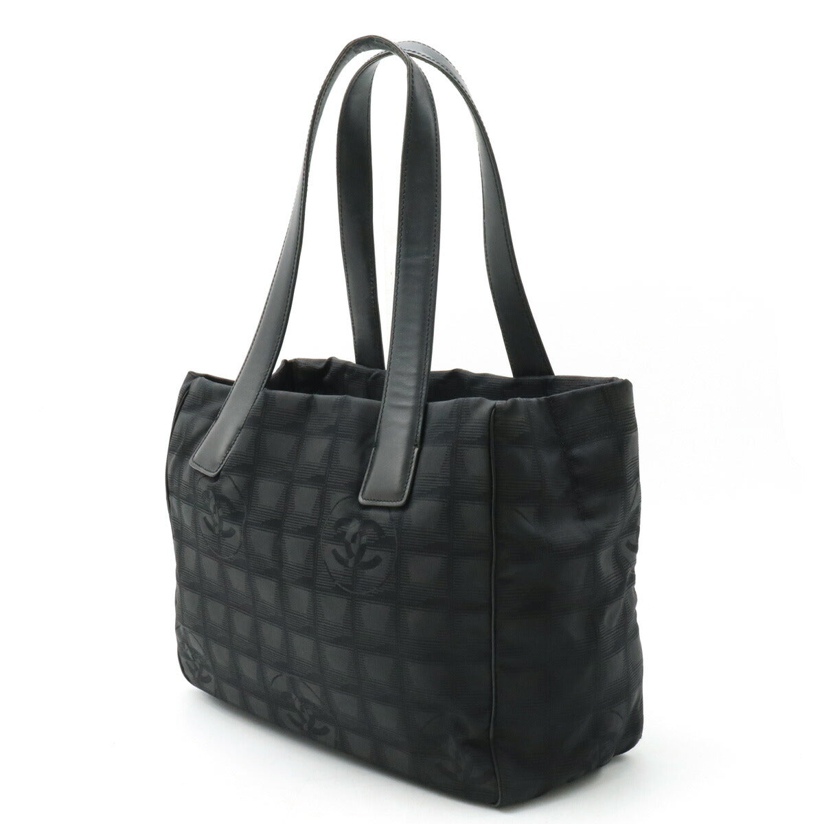 Top Quality Chanel Nylon Leather New Travel Line Tote Bag
