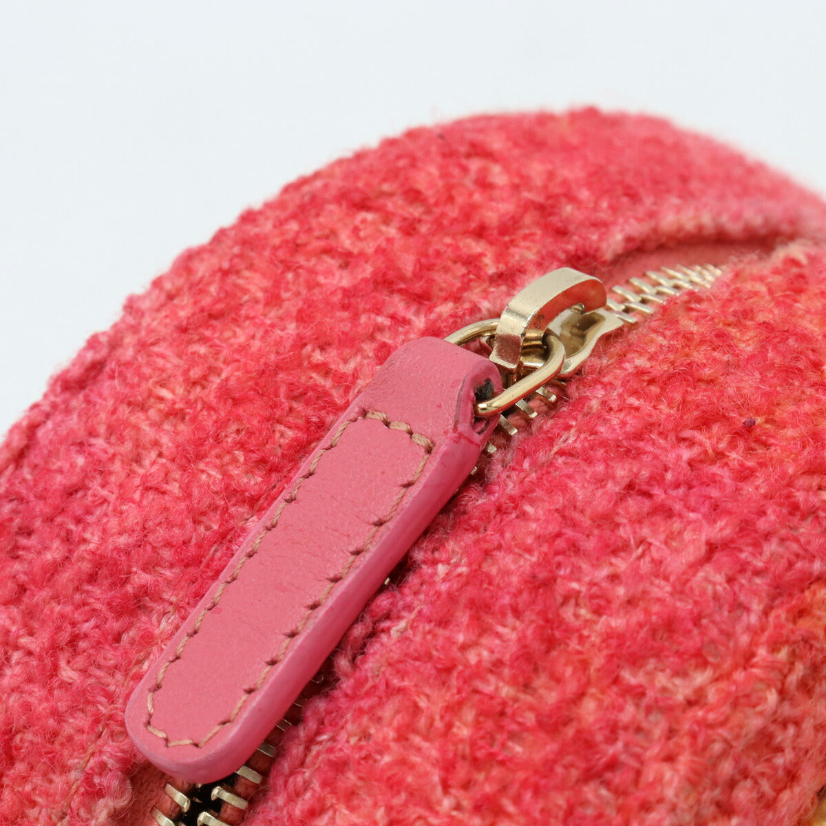 Top Quality Chanel Tweed CHANEL19 Round Chain Shoulder Bag AP0945
