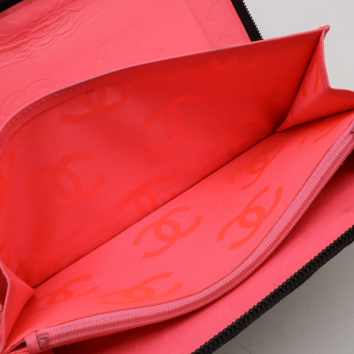 Top Quality Chanel Cambon Line Coco Mark Leather/Enamel Organizer Wallet A48660