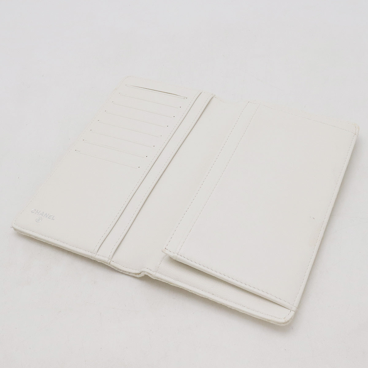 Top Quality Chanel Matelasse New Coco Button Bifold Wallet