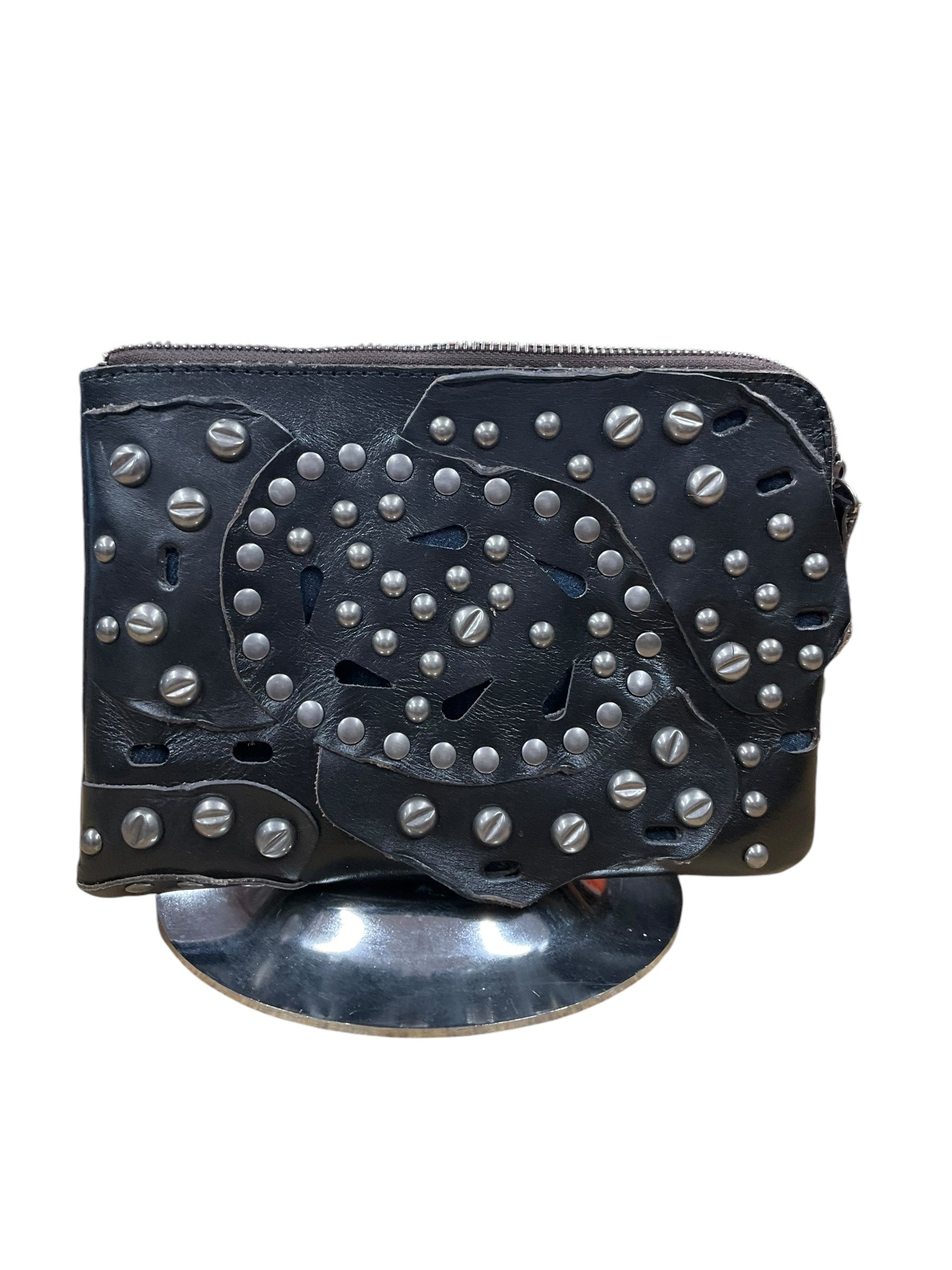 Wristlet Leather By Patricia Nash. Size: Large