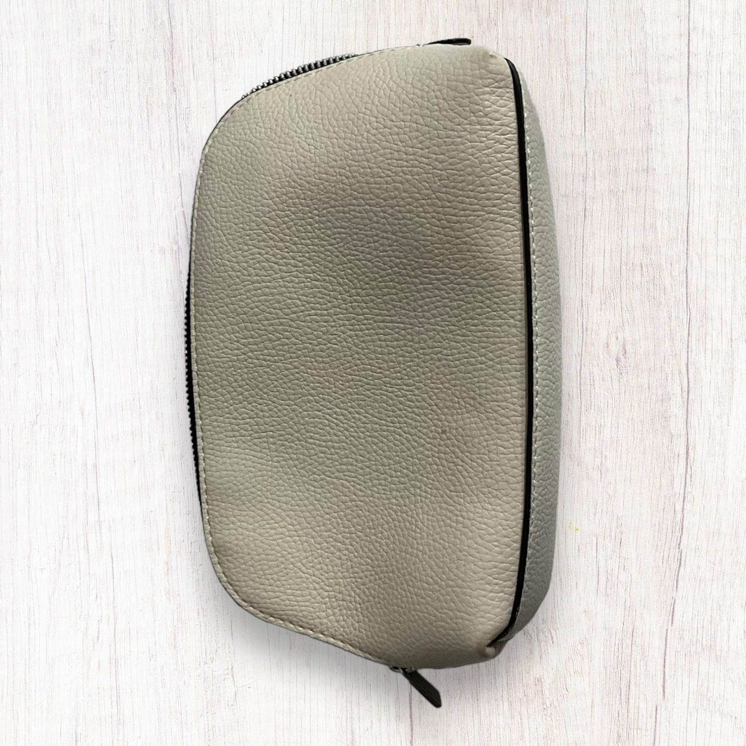 Makeup Bag Calvin Klein. Size Small