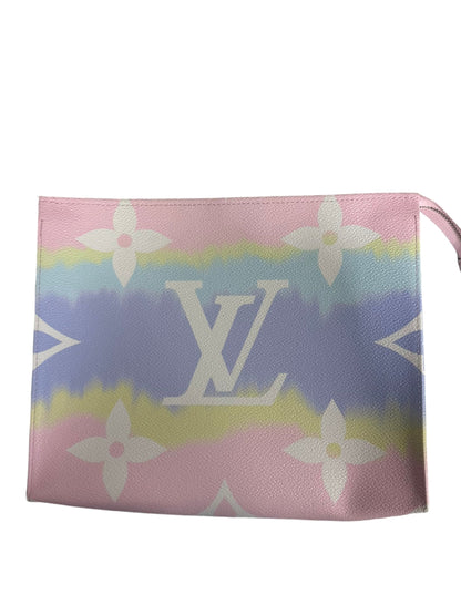 Makeup Bag Luxury Designer By Louis Vuitton. Size: Large