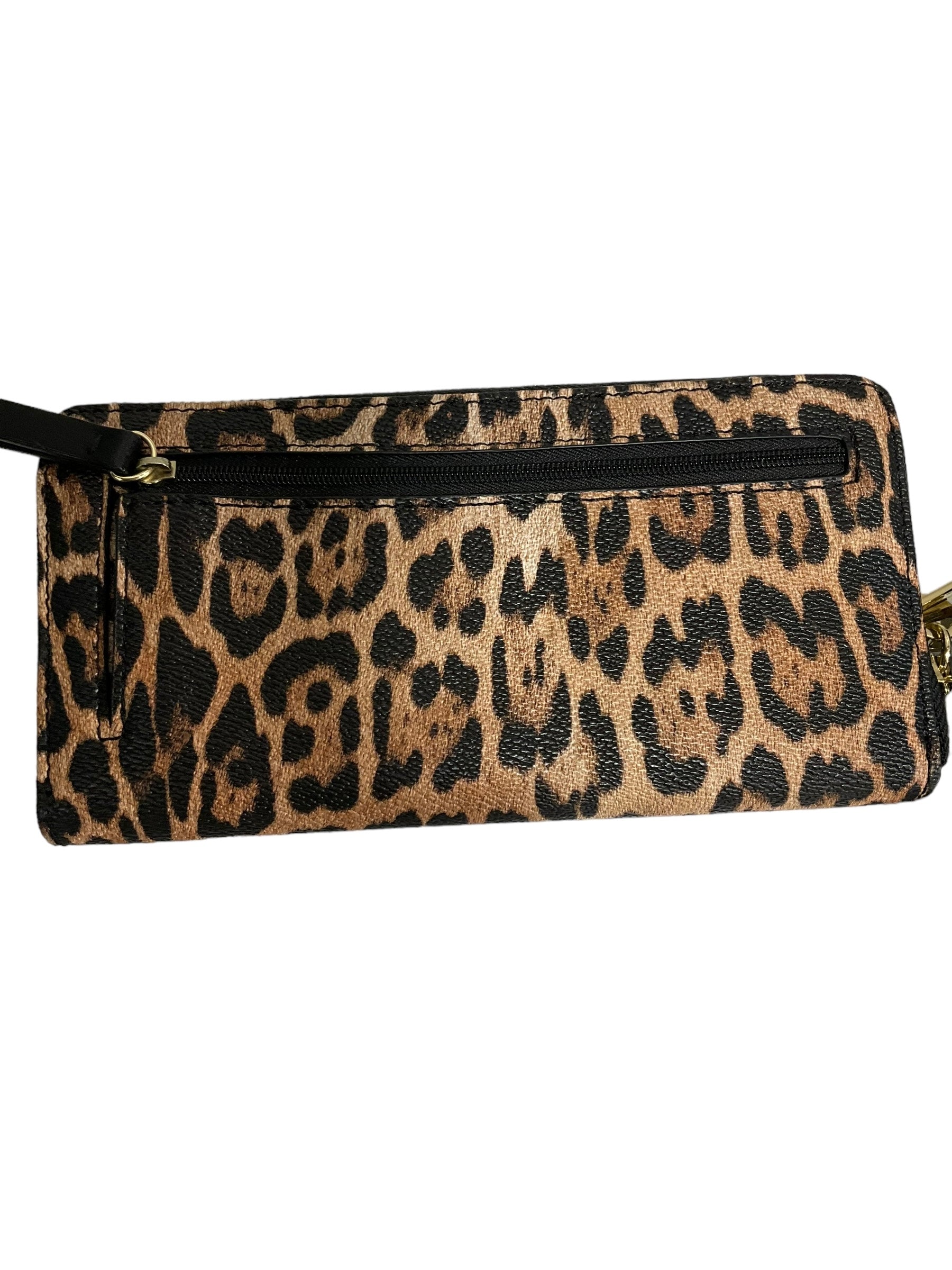 Wristlet Nine West. Size Medium