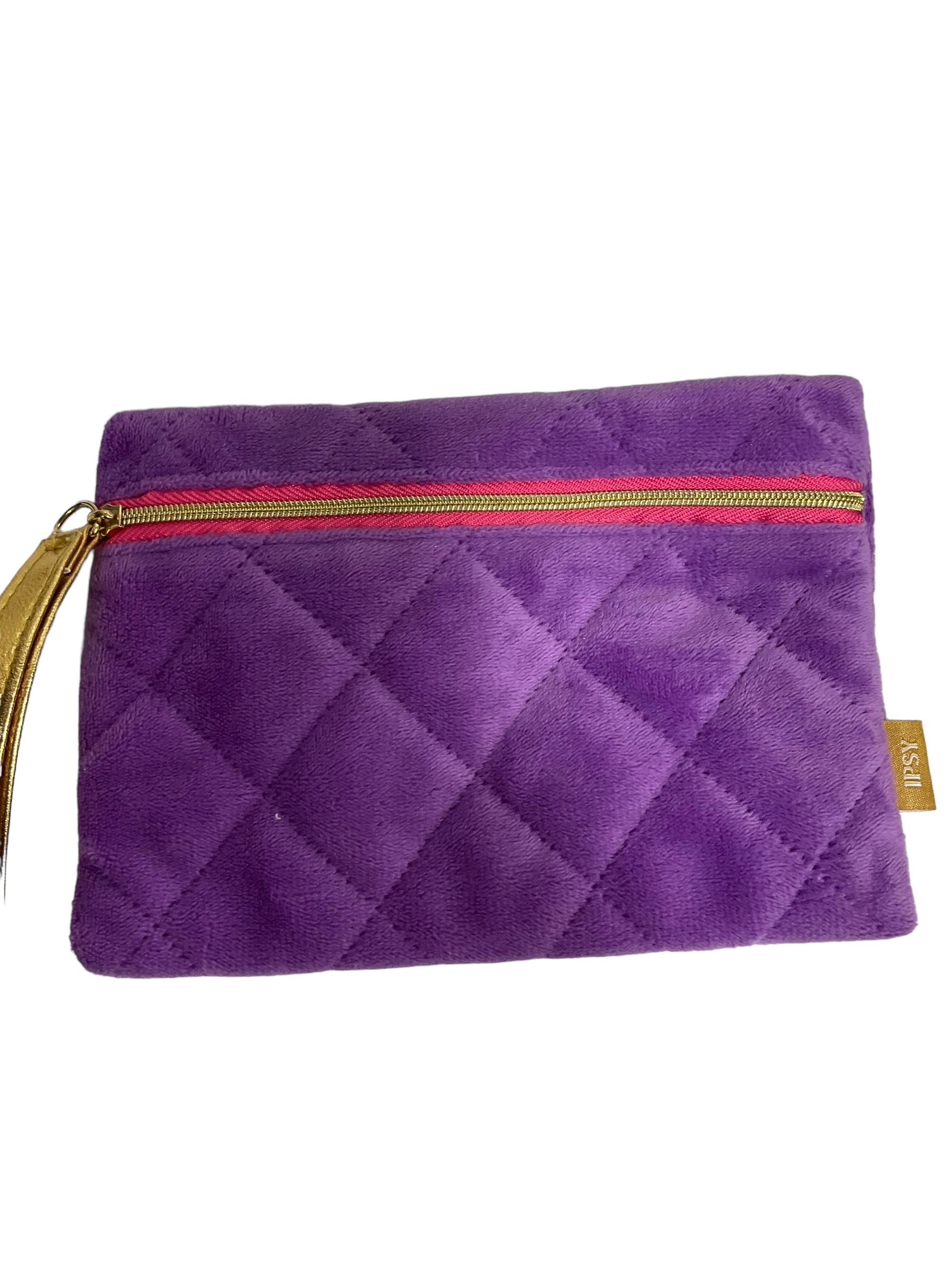 Wristlet Ipsy. Size Medium