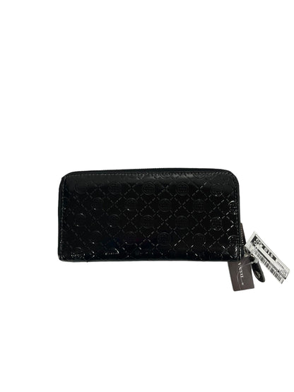 Wallet Dana Buchman. Size Medium