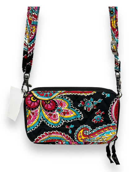 Crossbody Designer By Vera Bradley. Size: Small