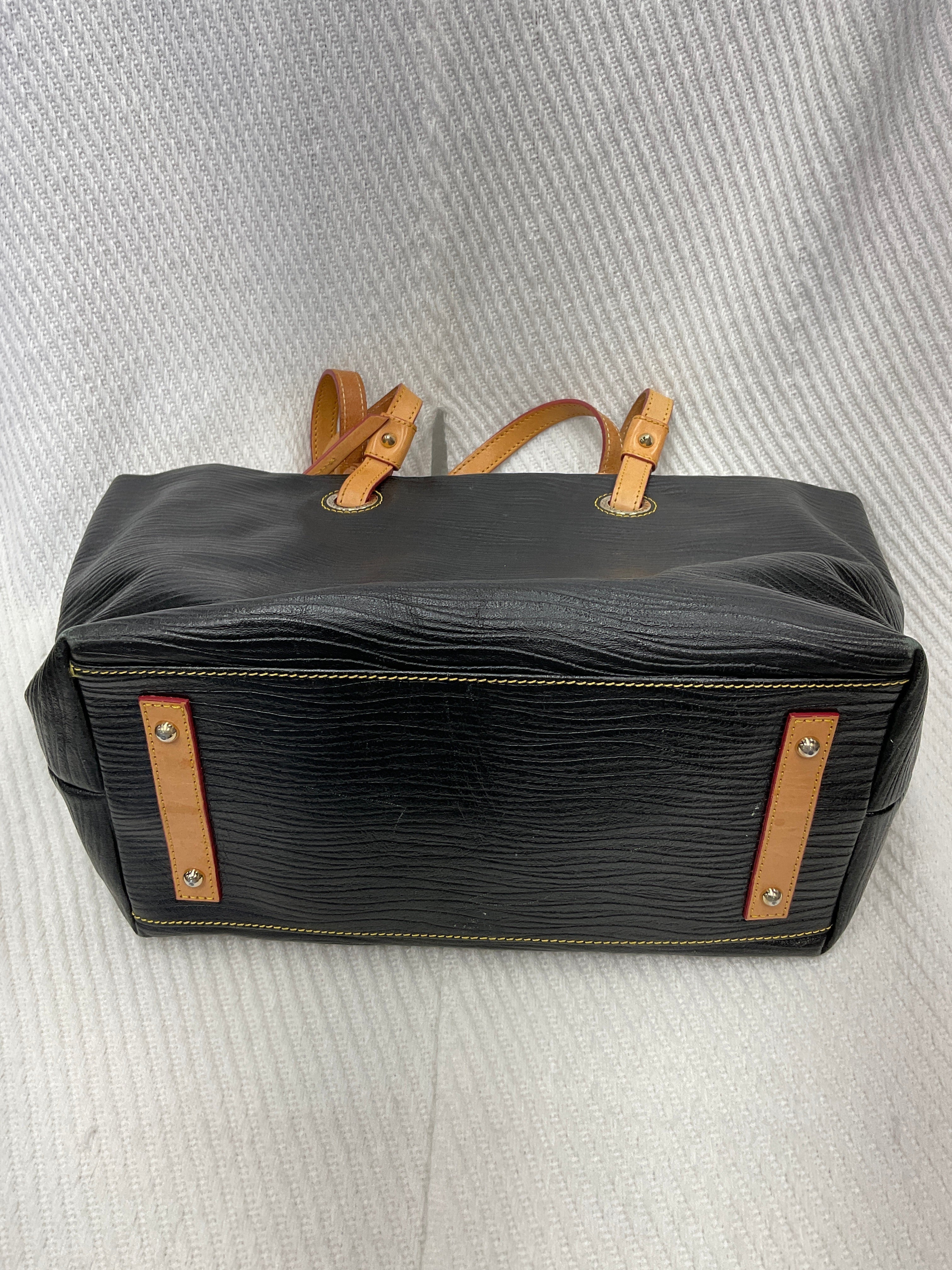 Tote Designer Dooney And Bourke. Size Large
